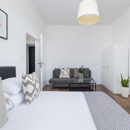 2-Bedroom Apartment - Dluga 65 Krasków Eksteriør bilde