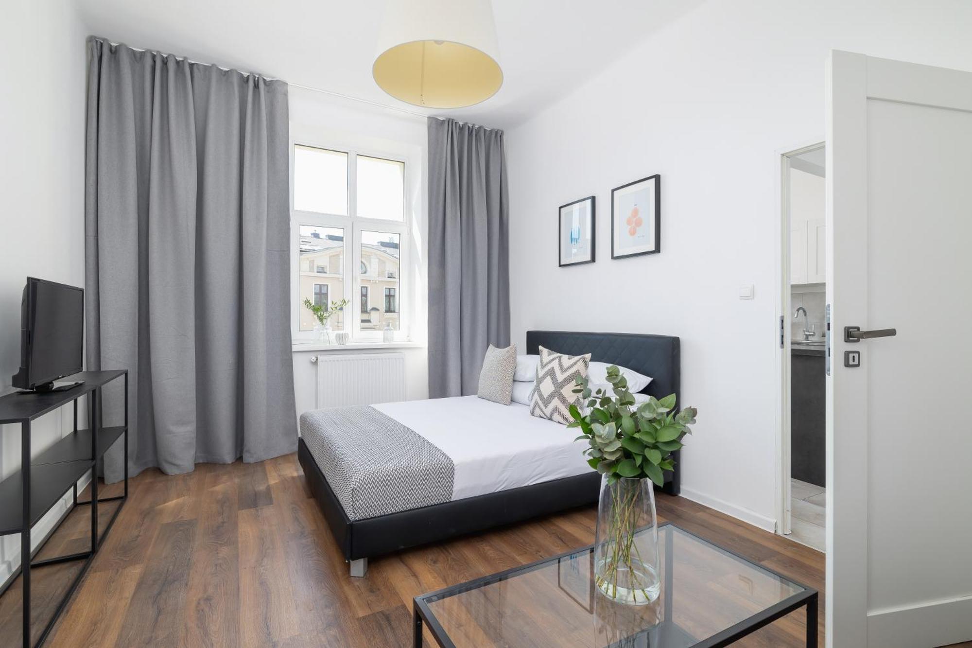 2-Bedroom Apartment - Dluga 65 Krasków Eksteriør bilde